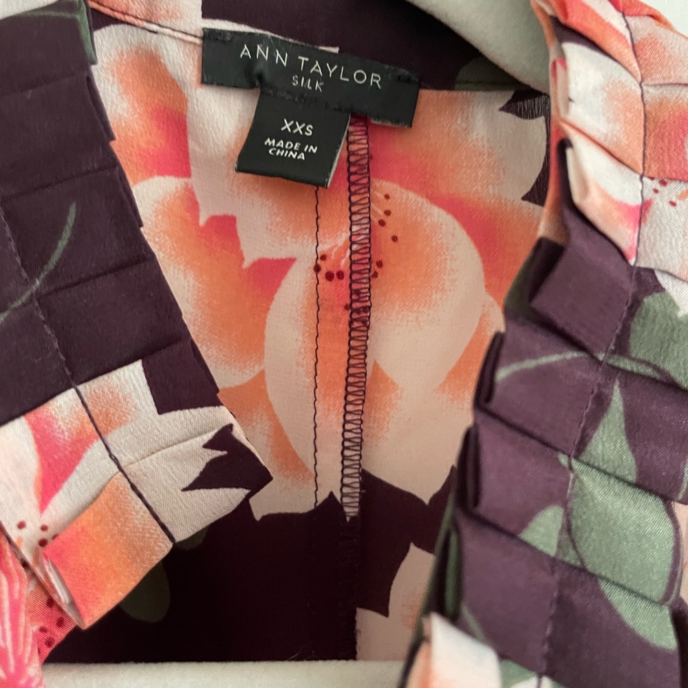 Package of 2 dress shirts like new xxxsize small and medium for $15 - Picture 2 of 4